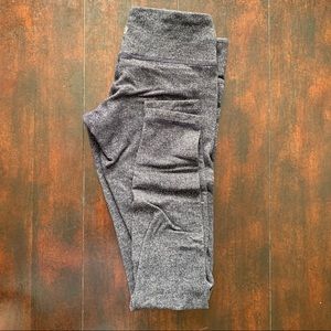 purple Lululemon ankle length leggings